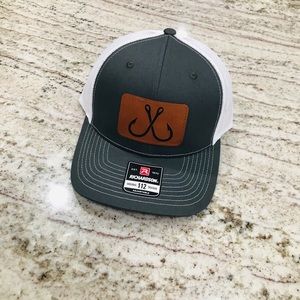 Richardson 112 Leather patch hat 🧢